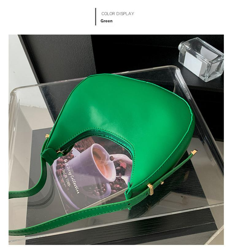 Retro Trend Schëllerbeutel 2023 Summer nei Posch Fraen modesch einfach Ënneraarmbeutel Nisch Koreanesch Neimoundbeutel_voghion.com