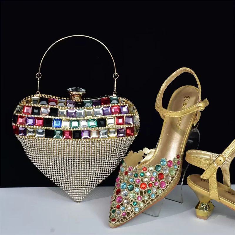 New heart-shaped clutch dinner bag with pointy heels for women_voghion.com