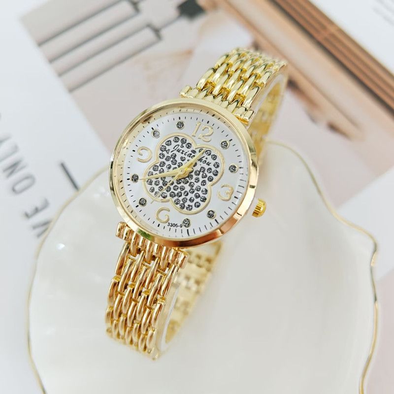 Relógio de pulso feminino com pulseira de quartzo digital trevo de quatro folhas e borboleta_voghion.com