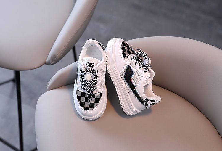 Estate 2025 Nuove scarpe sportive traspiranti in rete singola per bambini e bambine_voghion.com