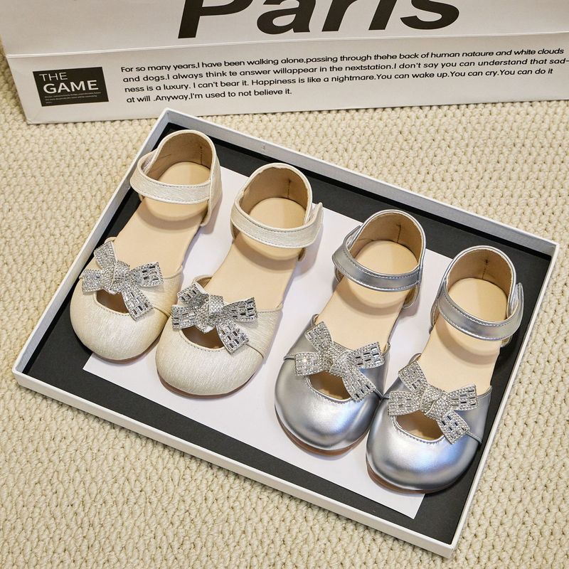 Sandali con paillettes stile coreano alla moda, con suola morbida, per bambine, estate 2025, nuovi, con punta chiusa_voghion.com