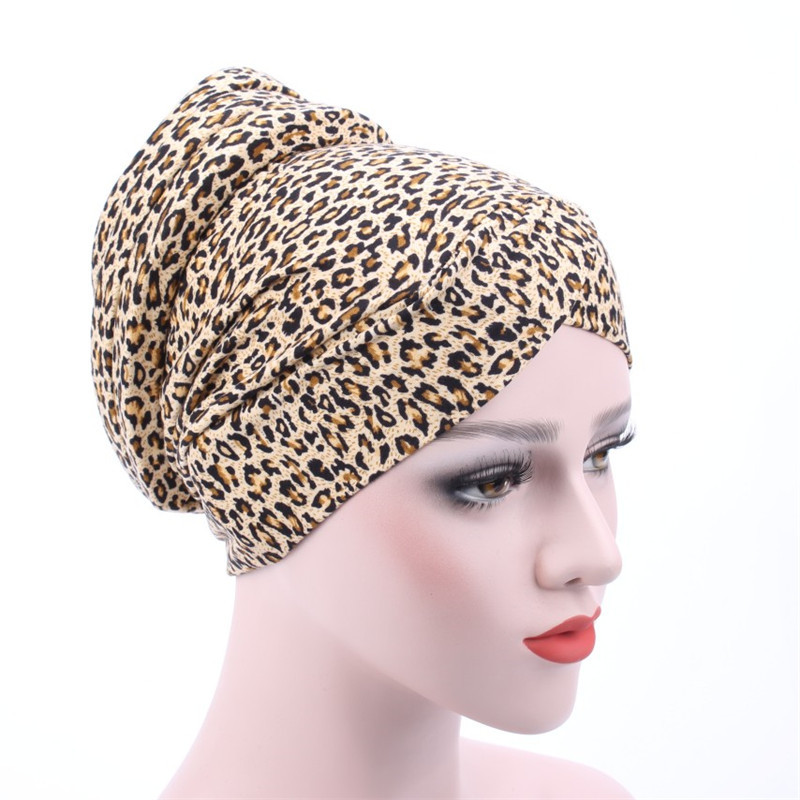 nuovo piccolo berretto a turbante floreale, berretto chemioterapico in cotone con stampa leopardata, berretto con chignon posteriore pronto per la vendita_voghion.com