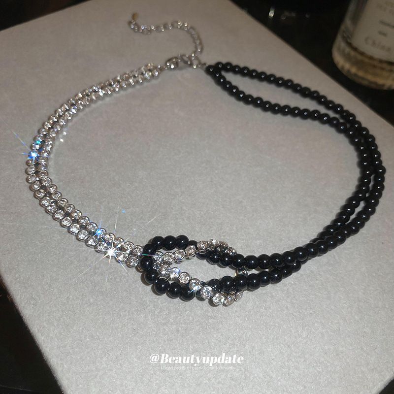 Artificial Crystal Black And White Splicing Necklace Personality Design Sense Collarbone Chain Y2K Trendy Fashion Sweet_voghion.com