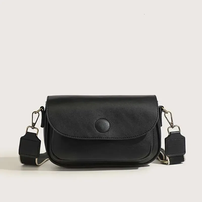 Designer 2025 New 2024 Advanced Sense Of Niche Popular Ladies Wide Shoulder Straps Bag_voghion.com