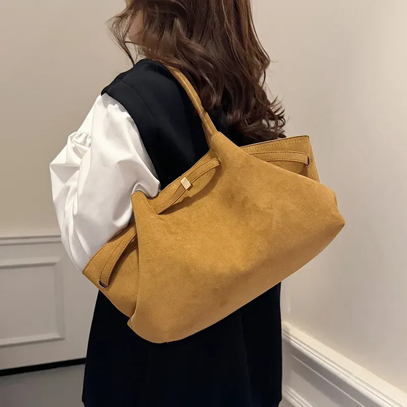 trendy Fashionable And Retro Dumpling - Shaped Bag Large - Sized High - End Under - Arm Single - Shoulder Bag Daily Commuting Bag Tote Bag Tote Bag_voghion.com