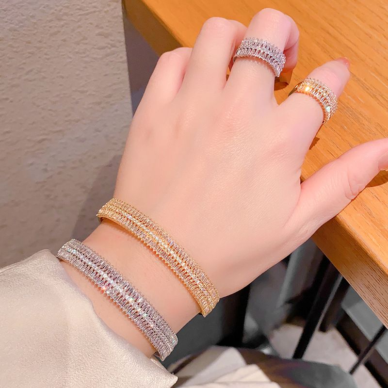 LISA YUNXI Geometric Open Ring – Micro-Pavé CZ T-Square Ring, Adjustable 18K Gold Plated Brass Statement Jewelry (VJ388)_voghion.com