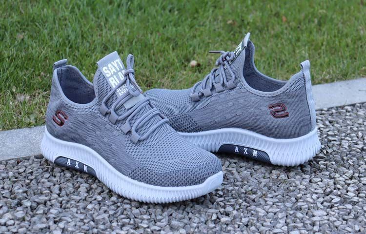 New Breathable Thin Mesh Casual with Soft Sole Sports Shoes for 2024 Spring and Autumn Season_voghion.com
