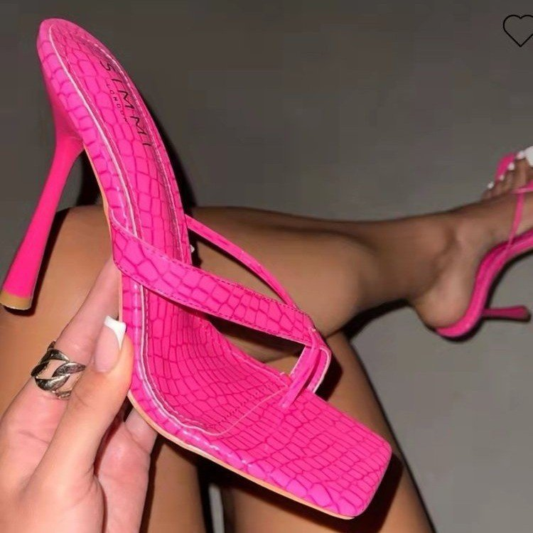 2024 New Large Women's Shoes With Pinch Toe And Thin High Heels_voghion.com