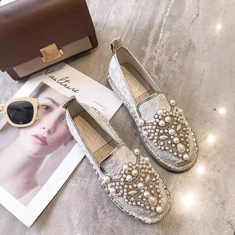 Cost performance 2024 Xiaoxiang Fengshui Diamond Women's Flat Bottom Fisherman Grass Woven Single Korean Edition Versatile Mesh Student_voghion.com