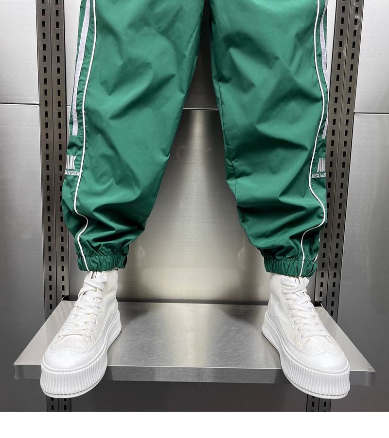 Trendy gestreifte Sommer-Sporthose für Herren, dünn, schnelltrocknend, modische, vielseitige Freizeit-Leggings für Jugendliche, verkürzte Hose_voghion.com