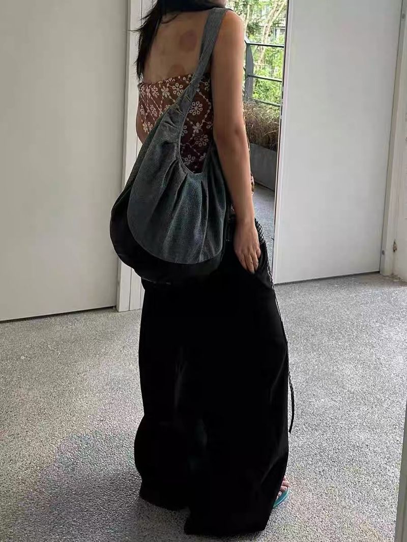 Borsa a tracolla con design plissettato, casual, giornaliera, personalizzata, semplice, per pendolarismo_voghion.com