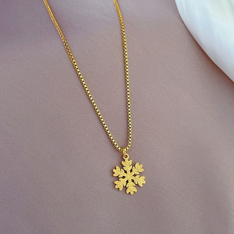 【 Full Body Titanium Steel 】 Snowflake Fluttering In A Minimalist Wind Furnace, Real Gold Necklace For Women, Ins Mesh_voghion.com