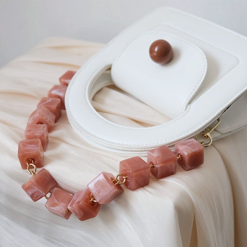 Fashion Vintage Handmade Color-Block Square Resin Bag Handheld Acrylic Bead Chain_voghion.com
