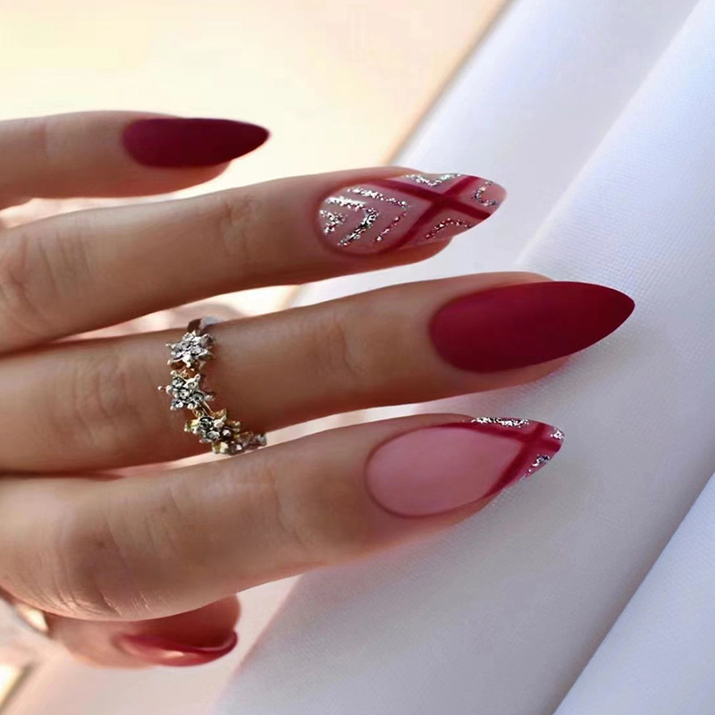 Yanlış Badem 24 Adet Çivi Yapay Elmas Uzun Stiletto takma tırnak Altın Glitter Toz Tasarım Çivi Üzerinde Basın Fu_voghion.com