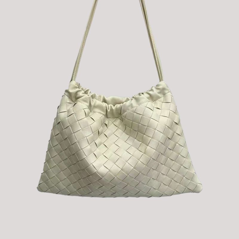 2025 Nuova borsa a tracolla semplice da donna in vera pelle intrecciata trapuntata con fibbia magnetica e coulisse di alta qualità_voghion.com