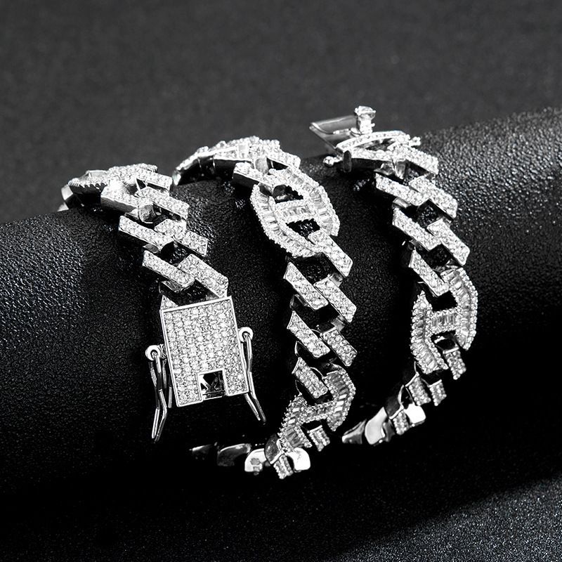 Nei japanesch Schnalle geometresch Diamanten-besatzt kubanesch Kette Perséinlechkeet Strooss All Match Männer a Fraen Accessoiren Nisch Hip Hop Halskette_voghion.com