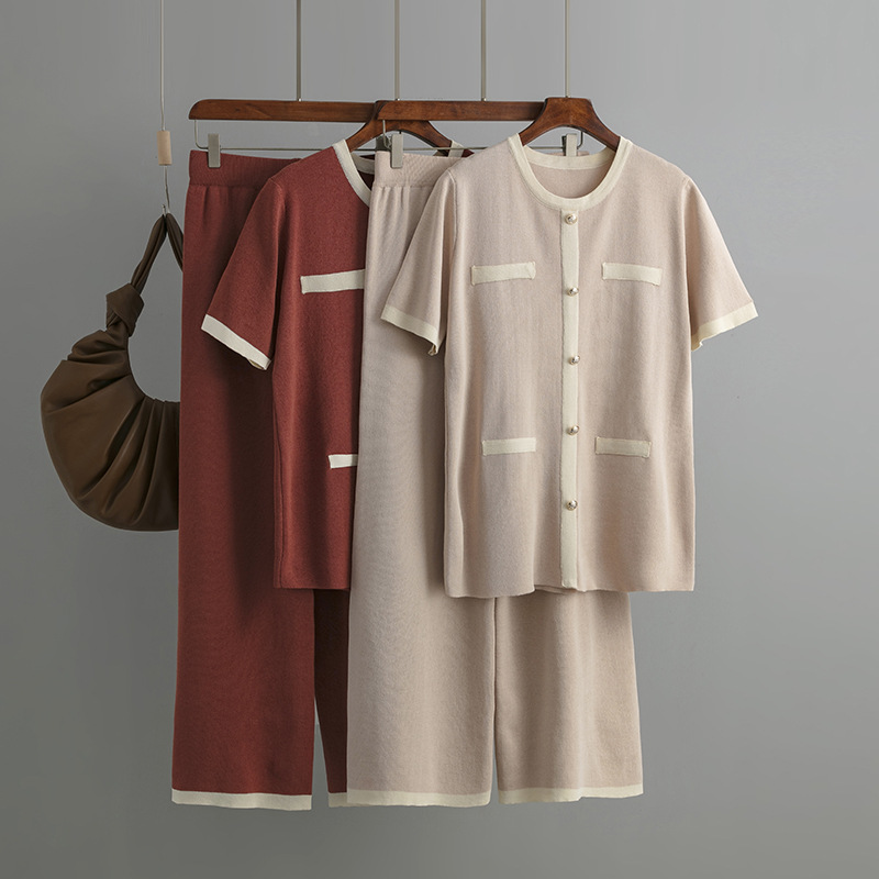 Roupas femininas terno feminino gola redonda botão contraste cor manga curta top cintura alta all-match calças de malha de perna larga conjunto de duas peças_voghion.com