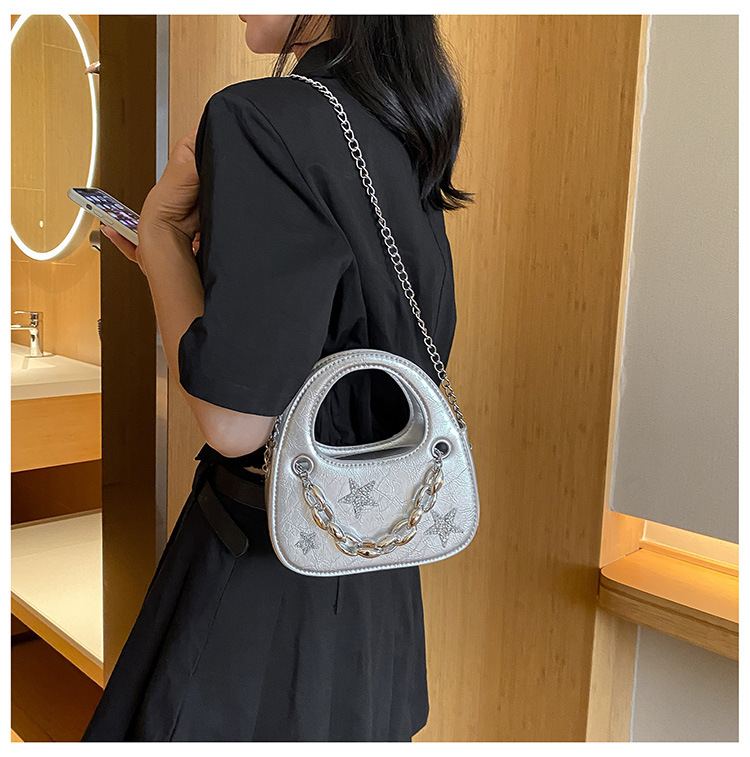 Trendy Hot Girl Light Luxury Small Bag 2023 New Star Chain Borsa a semicerchio Borsa a tracolla di fascia alta all-match di nicchia_voghion.com