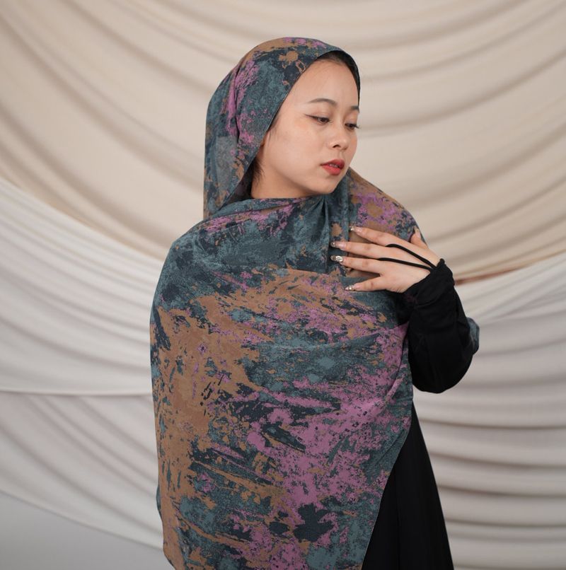 Bofu Silk Double-Sided Penetration Print Silky Chiffon Geometric Malay Muslim Headscarf_voghion.com