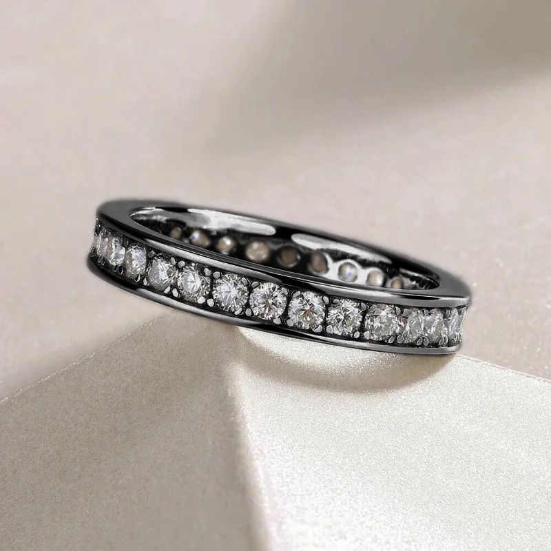 Anel de diamante completo para mulheres, acessórios brilhantes para combinar diariamente, anel versátil elegante e moderno_voghion.com