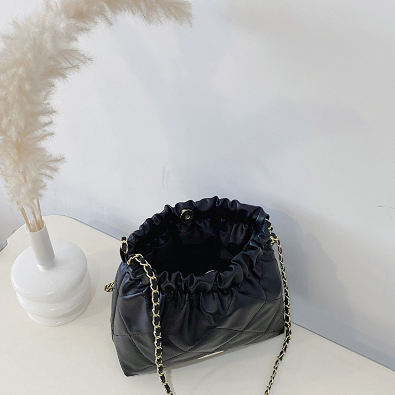 Elegancka pikowana torebka na ramię dla kobiet – elegancka torebka typu crossbody z paskiem na łańcuszku, miękka skóra syntetyczna, mała torebka do codziennego użytku_voghion.com