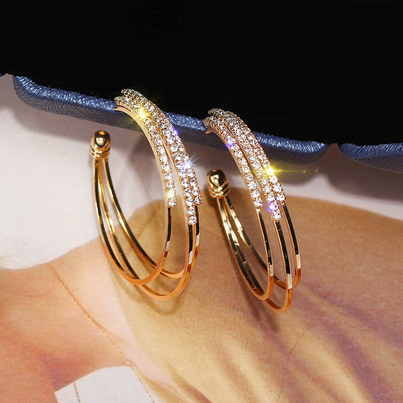 Women's Earrings Exaggerated Geometric Circle Earrings Full of Diamonds Korean Temperament and Personality Versatile C-shaped Earrings for Women_voghion.com