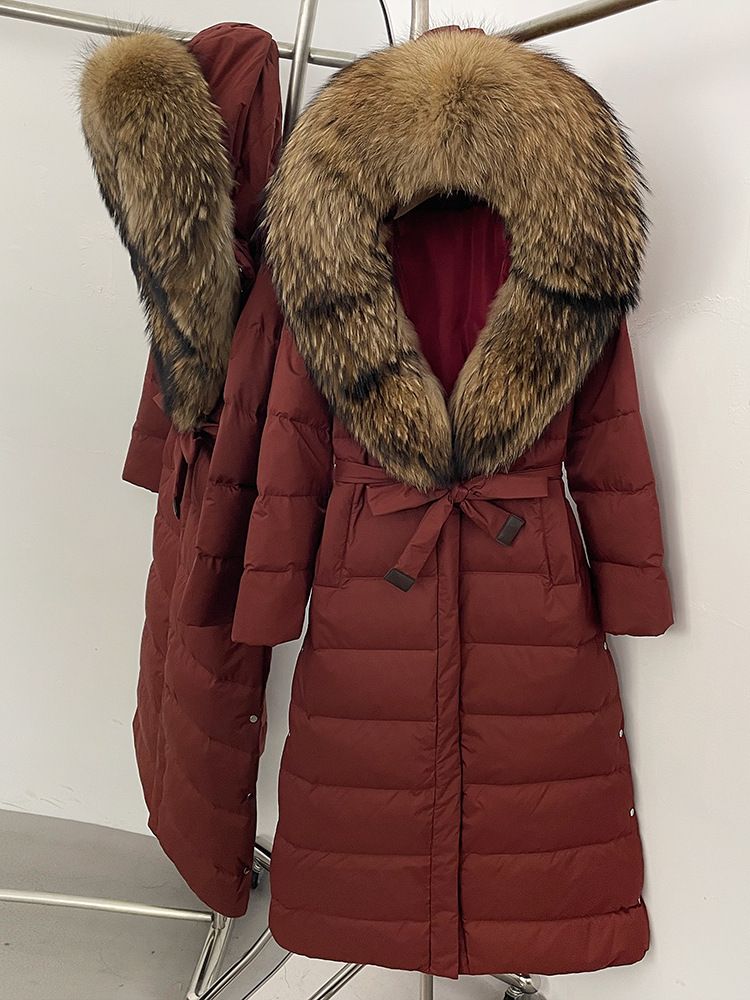 Women’s Long Hooded Down Coat With Detachable Fox Fur Trim, Belted Waist For A Slim Fit, Ultra-Warm Winter Jacket_voghion.com