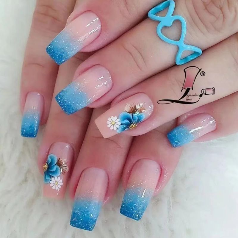 Mākslīgie nagi Jauna produkta simulācija Ziedu valkājams nags Tīrs roku darbs Dāmu nacionālā tendence Vidēja un gara valkājama nagu nagu gabals_voghion.com