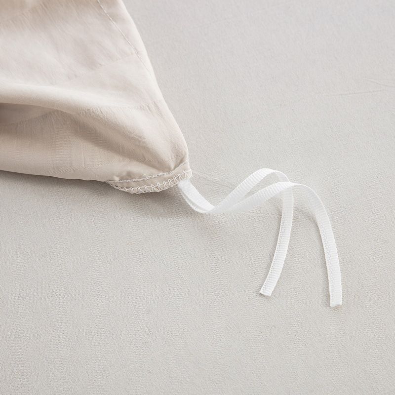 Set copripiumino soffice a righe color cachi chiaro - Biancheria da letto morbida da 3 pezzi con motivo a fiori recisi per un arredamento accogliente._voghion.com