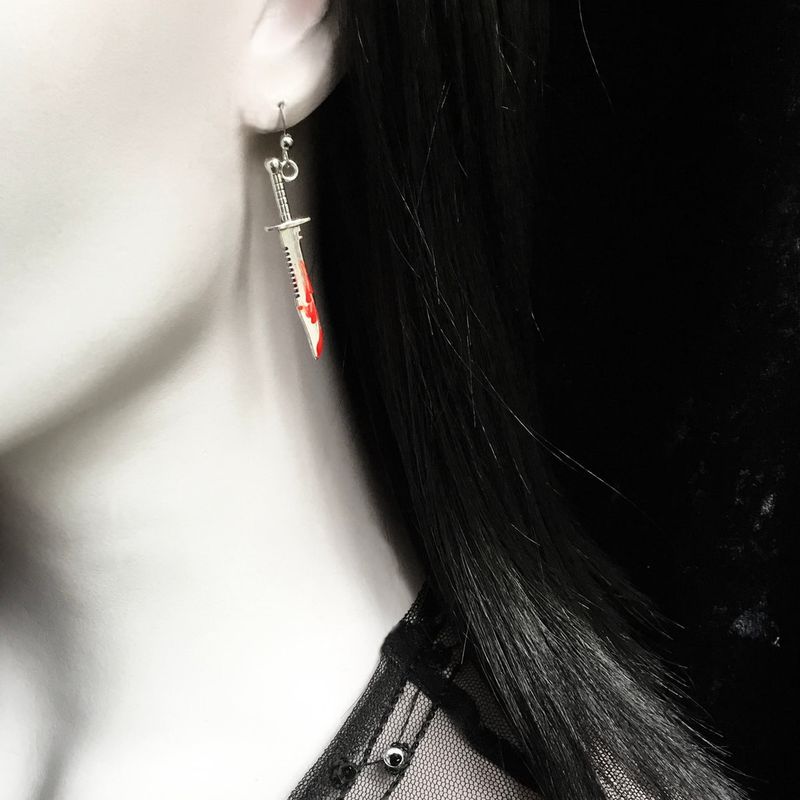 Dagas góticas y pendientes vintage_voghion.com