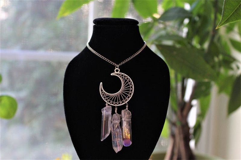 Kolyeler Kristal Sütun ve Ay Tılsımı Kadın Moda Takıları Yaratıcı Hediye Kolye_voghion.com