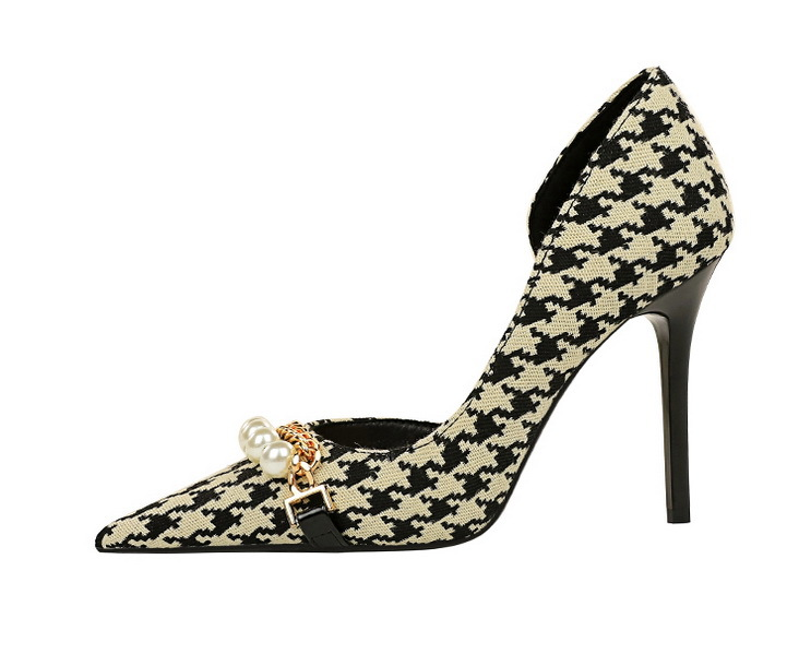 Chaussures pied-de-poule ajourées, version coréenne, à carreaux hauts, peu profonds, avec chaîne en métal et perles, talons ultra-hauts, 8829-1_voghion.com