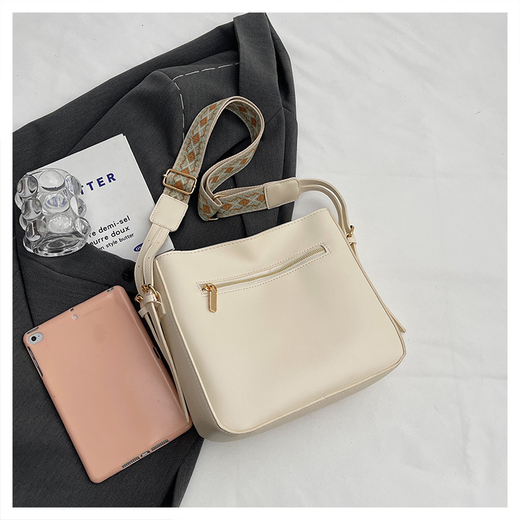 Borse da donna, nuova borsa a tracolla alla moda con tracolla larga, borsa a secchiello monospalla alla moda, piccola borsa quadrata_voghion.com