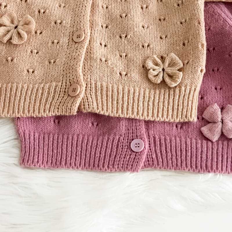 2025 neue Mädchen Gestrickte Pullover Zwei Stück Koreanische Rundhals Einfarbig Bowknot Hohl Einreiher Anzug Rock_voghion.com