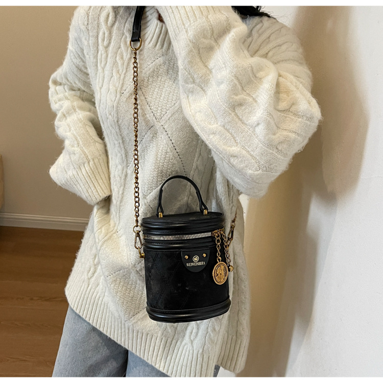 2024 m. Naujas Retro Bucket Krepšys, Universali grandinėlė, Madingas rankinis pečių krepšys, Didelės talpos madingas Crossbody Bag, madingas_voghion.com