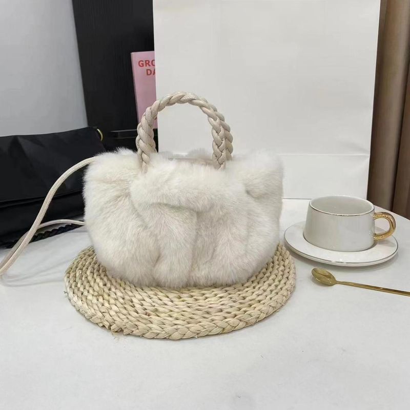 Handheld Furry New Pumpkin Wrinkled Cloud Niche High-end Crossbody Rabbit Fur Plush Bag_voghion.com