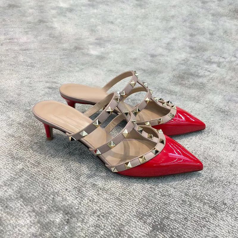 25ss Brand 2025 V Version New Rivet Pointed Toe High Heels Stiletto Heel Half-covered Sandals For Women Outdoor Summer_voghion.com