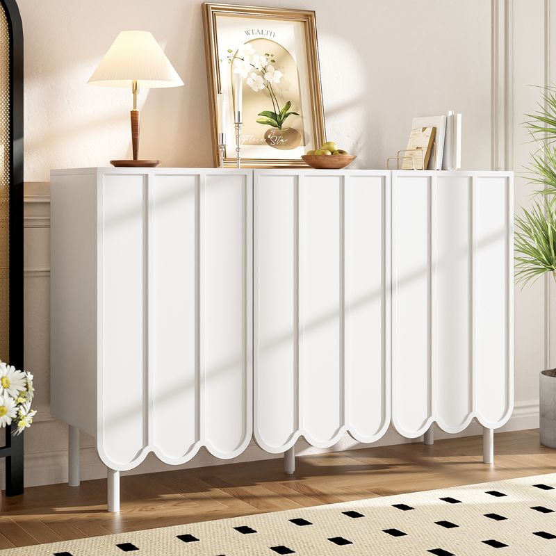Buffet blanc moderne avec portes ondulées, 120 x 35 x 80 cm, design sans poignées, étagères réglables, meuble de rangement pour salon, couloir et salle à manger._voghion.com