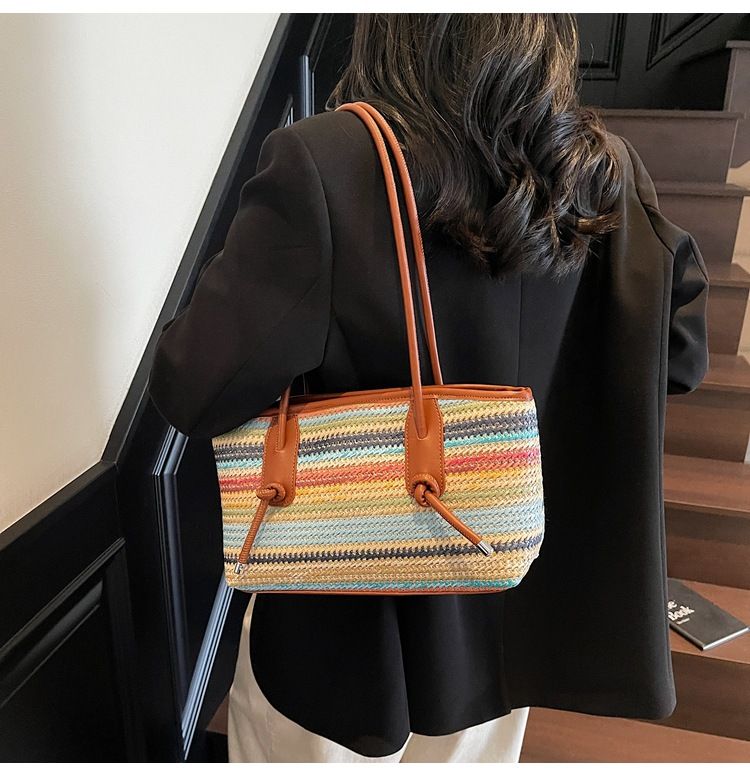Damentaschen, Strohgewebte Tasche für Damen, Nischendesign, gewebte Tasche, große Kapazität, Pendler-Einkaufstasche, Tragetasche, Strandtasche_voghion.com
