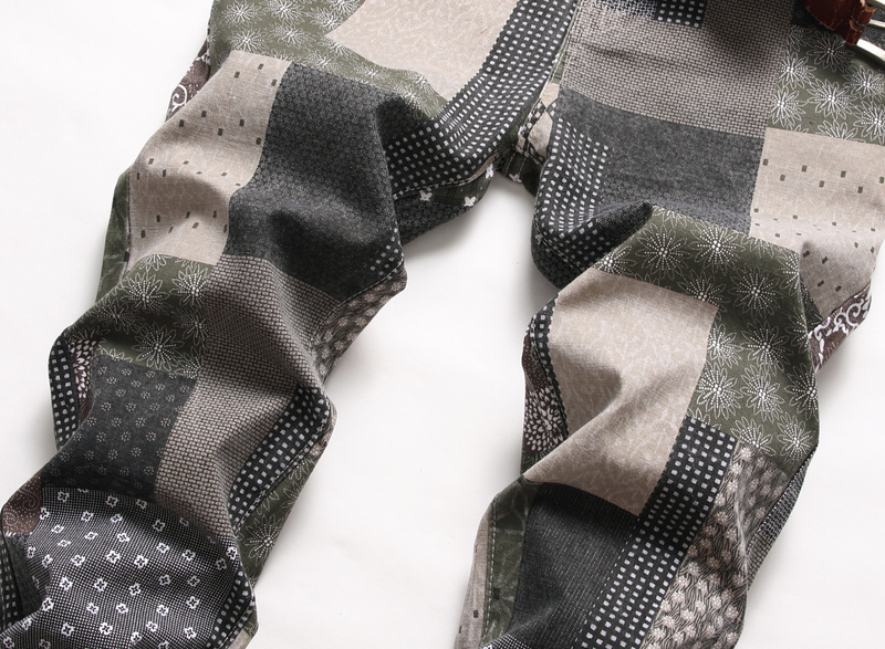 Ropa de hombre: vaqueros estampados, coloridos, personalizados, de estilo patchwork, a cuadros, elásticos, de corte recto y ajustado, ideales para la moda urbana._voghion.com