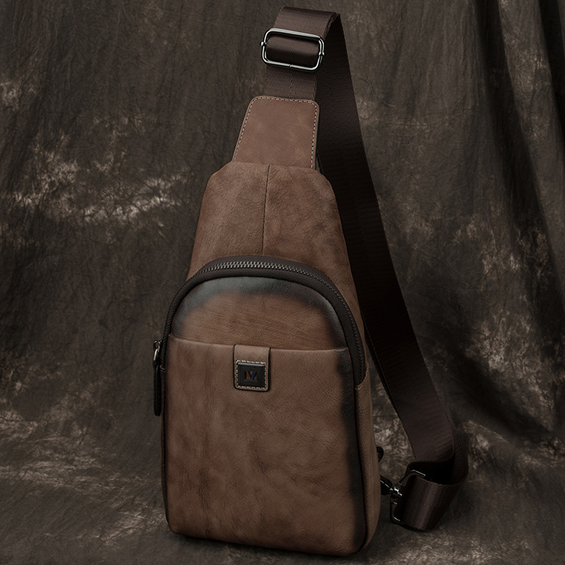 Borsa da uomo casual alla moda con tracolla in vera pelle sul petto e vita in morbida pelle bovina_voghion.com