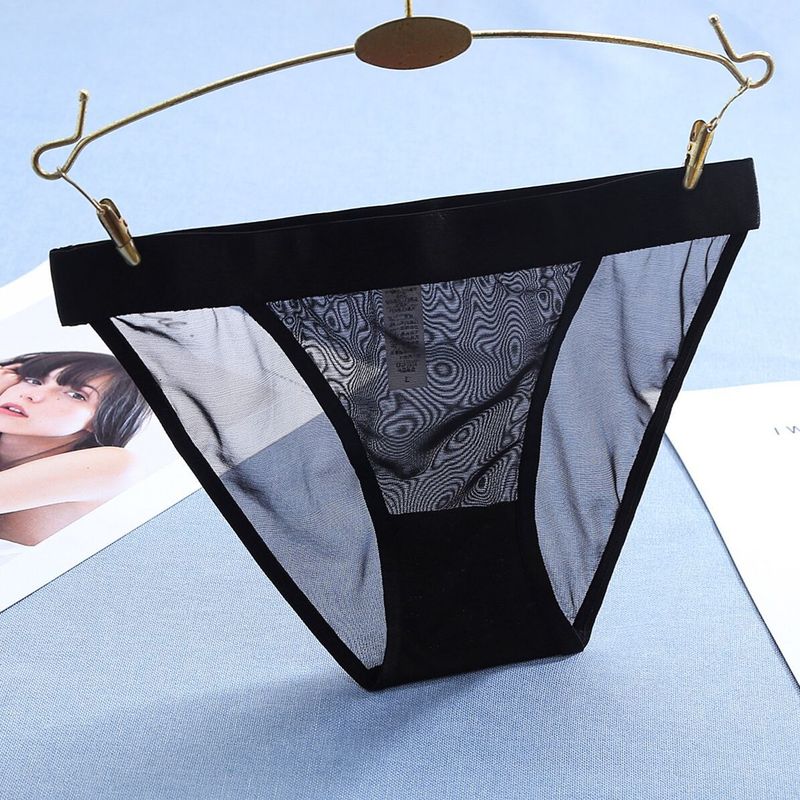 2025d Sexy Lace Low Waist Seamless Ice Silk Hot Transparent Thin Breathable Mesh See-through Thong For Women_voghion.com