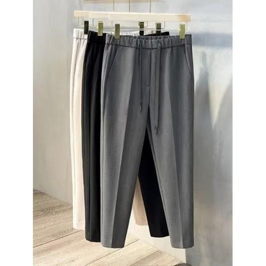 Drapierte Freizeithose für Herren, trendige, schlichte, einfarbige Hose mit elastischer Taille und geradem Neun-Punkt-Kordelzug_voghion.com
