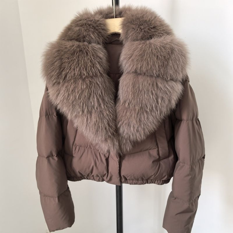 Luxury Winter Short Down Jacket For Women With Detachable Fox Fur Collar, High-Quality White Duck Down, Elegant & Stylish, Loose Fit, Warm_voghion.com