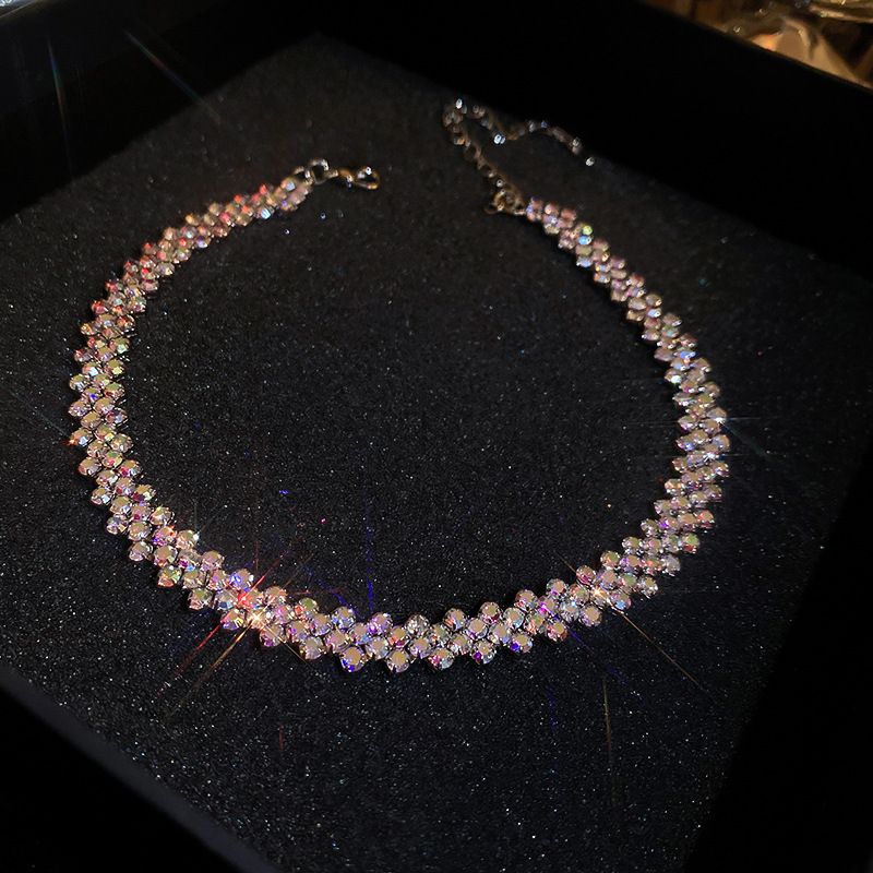 Semplice girocollo con diamanti, catena personalizzata rossa giapponese e coreana, collana alla moda, collana alla moda_voghion.com