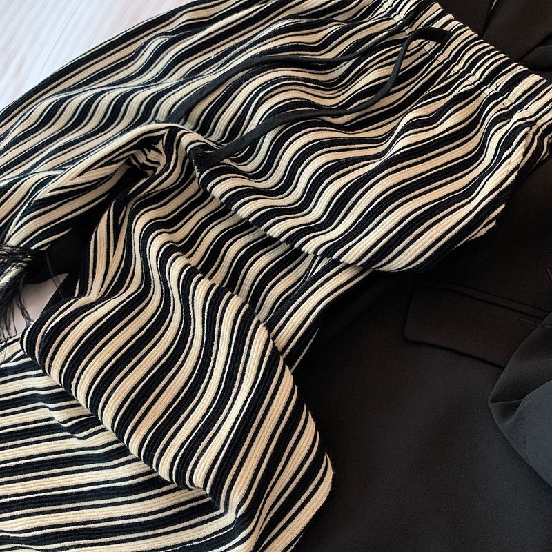 Große strukturierte vertikale Streifen für Frauen im Sommer, neues gerades Bein, das schlank aussieht, eine hohe Taille hat und ein Gefühl von_voghion.com