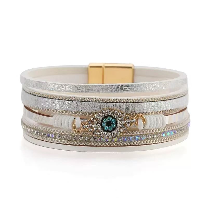 Boheemse leren armband met magnetische sluiting_voghion.com