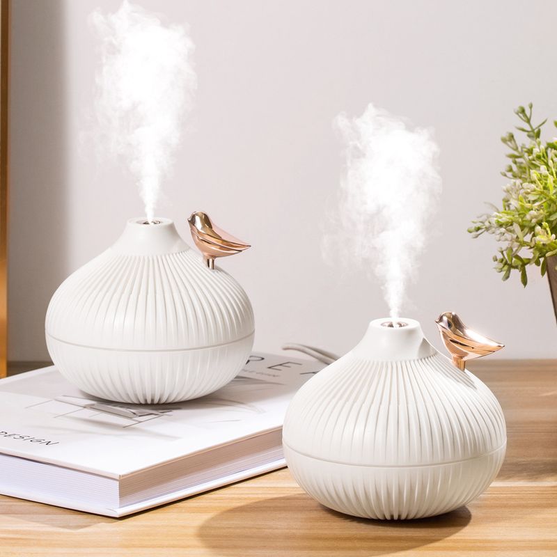 Creative Small Onion Humidifier Mini USB Home Office Desktop Air Conditioning Room Heavy Fog Night Light Humidifier_voghion.com