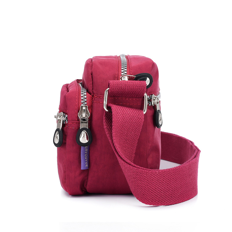 Nuova borsa a tracolla piccola da donna con tracolla singola in nylon Flower Date 2024_voghion.com