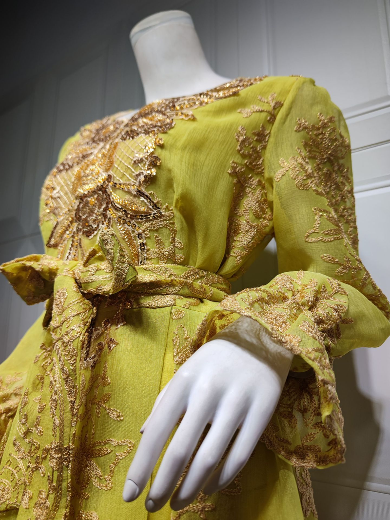 Vestido de cena de fiesta musulmana con apliques bordados_voghion.com